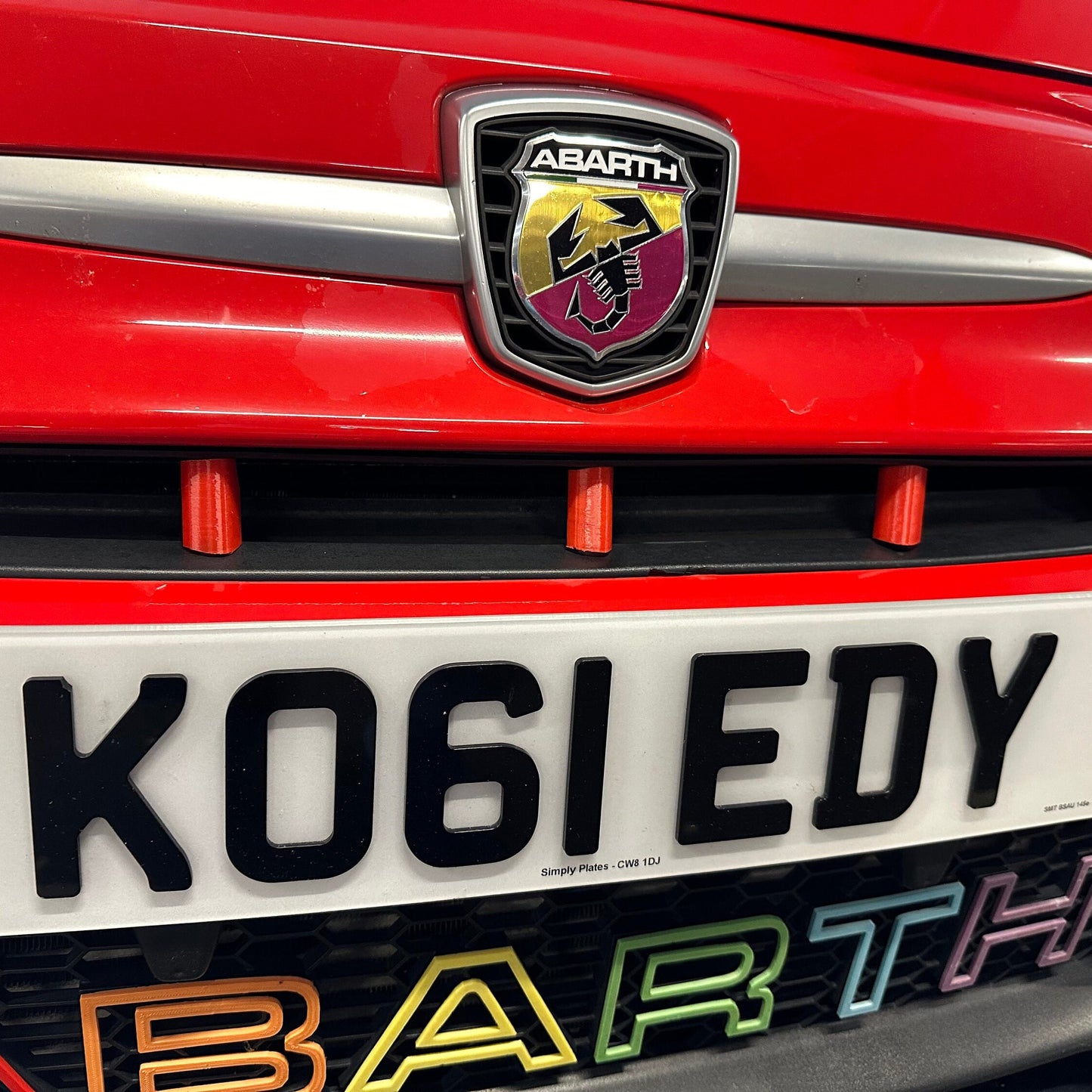 Abarth grille cover clips