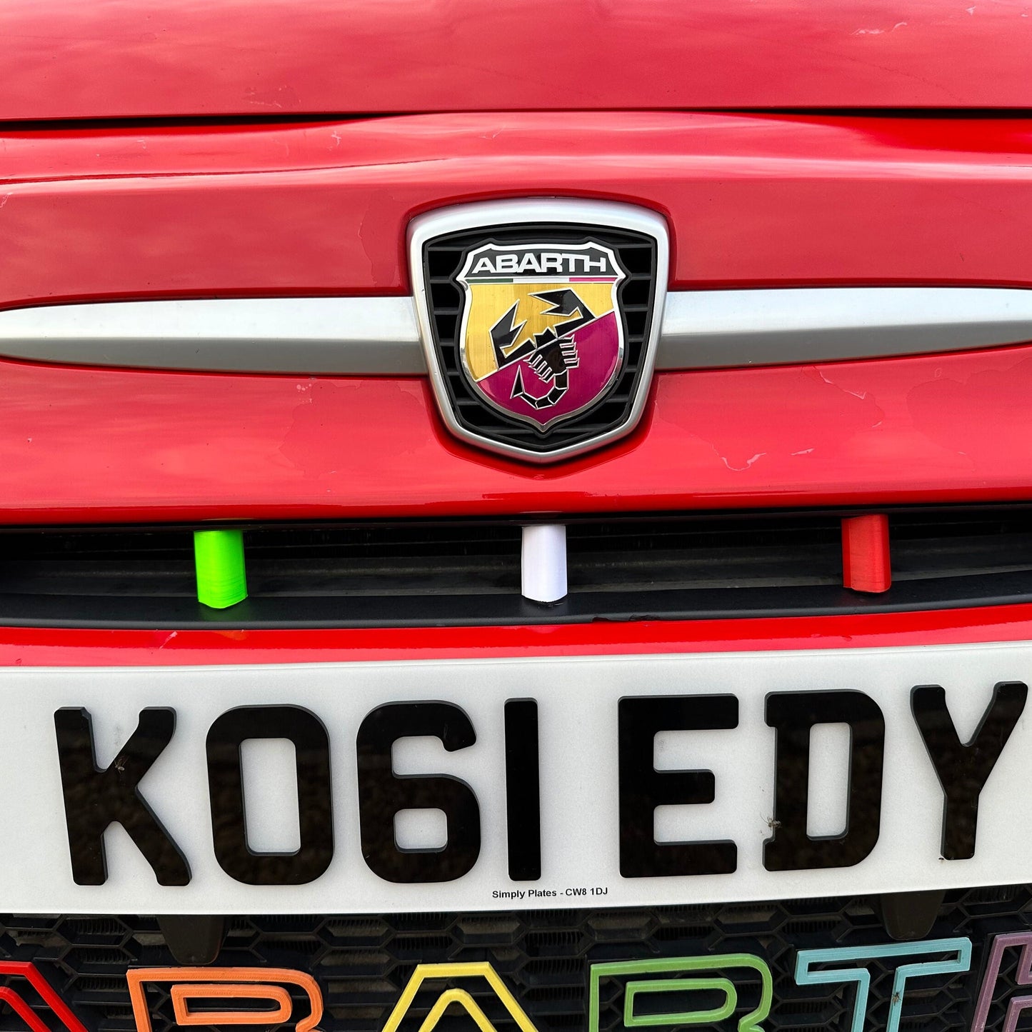 Abarth grille cover clips