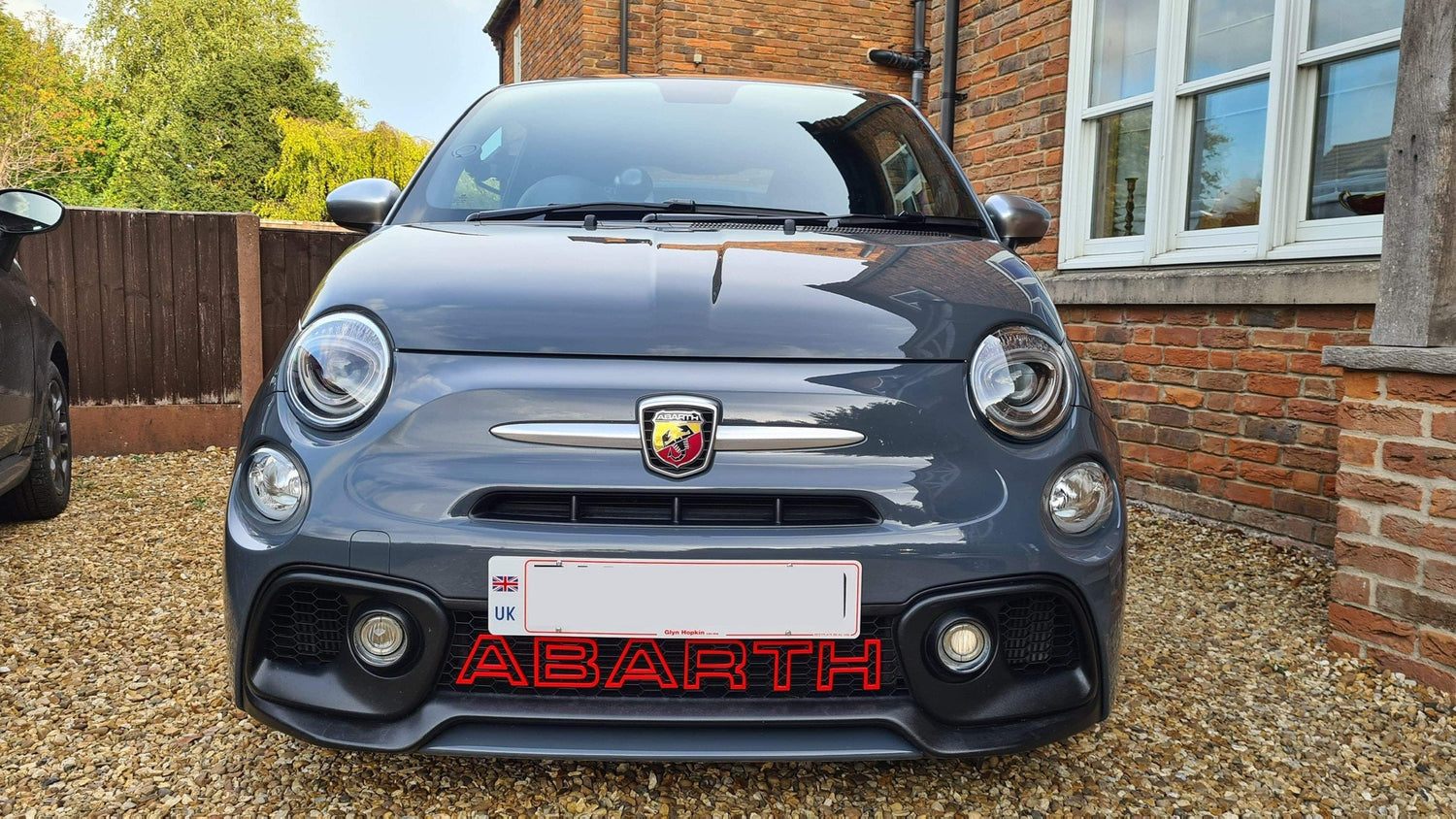 Abarth grille letters