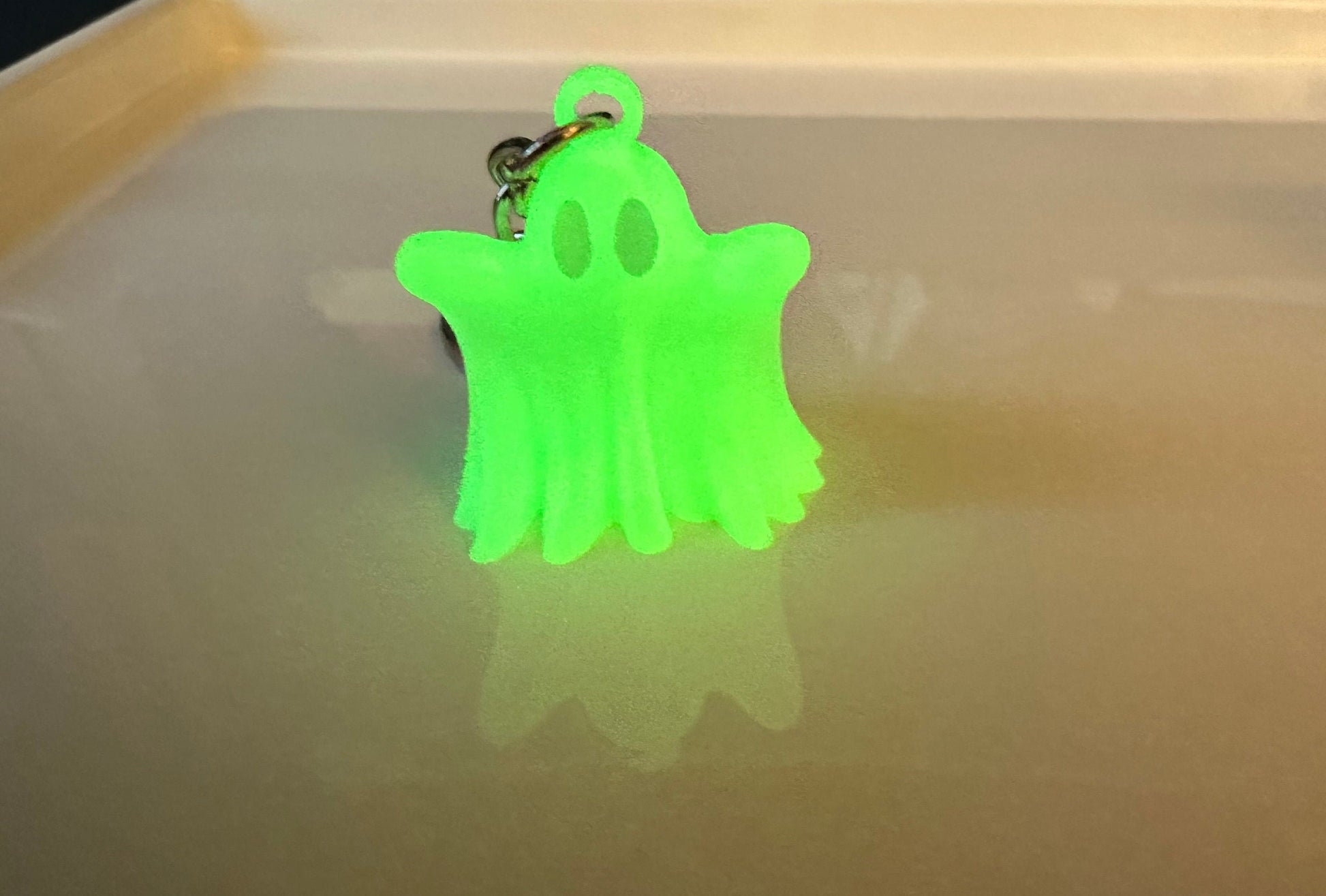 3D printed glow in the dark ghost keyring