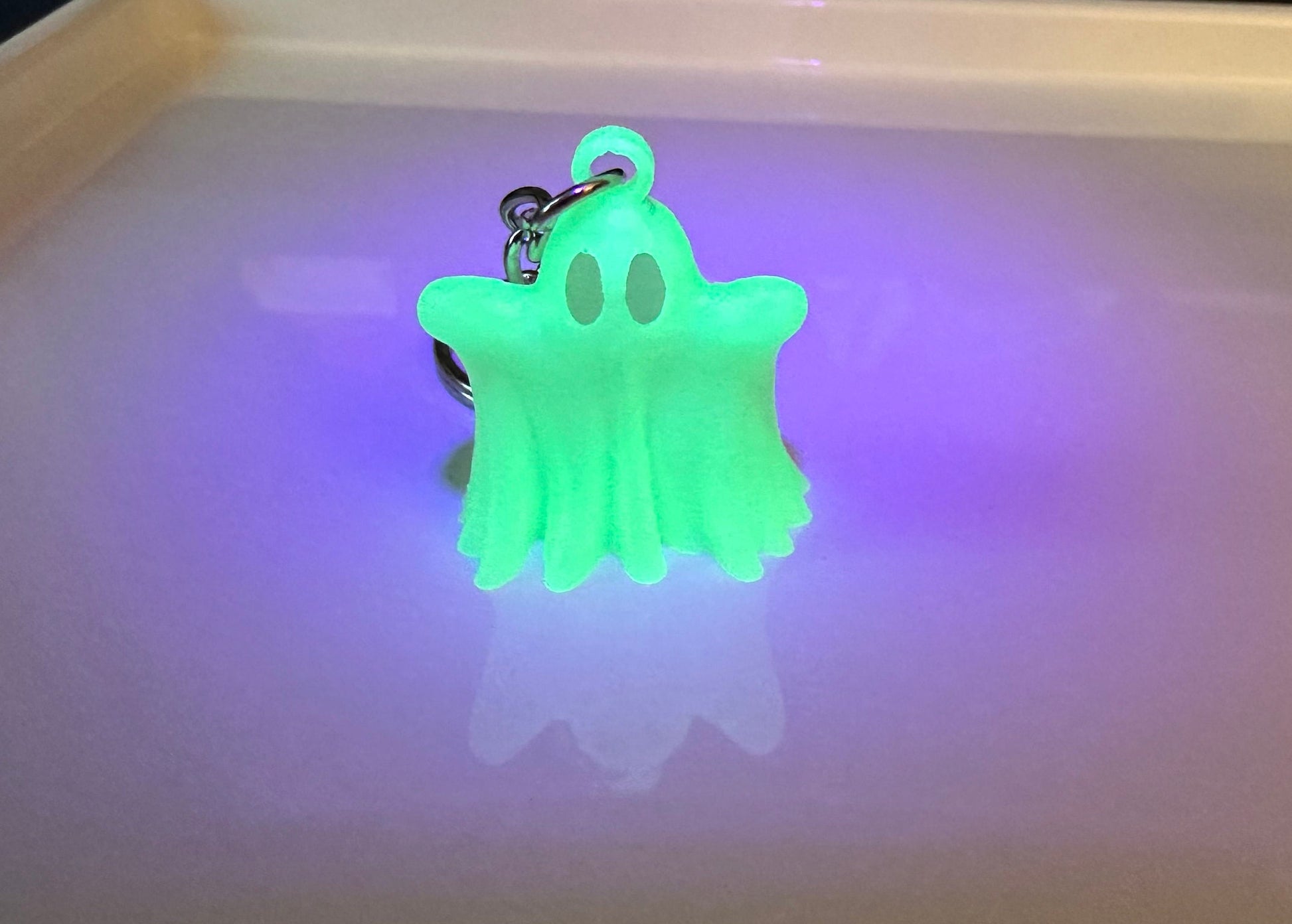 3D printed glow in the dark ghost keyring