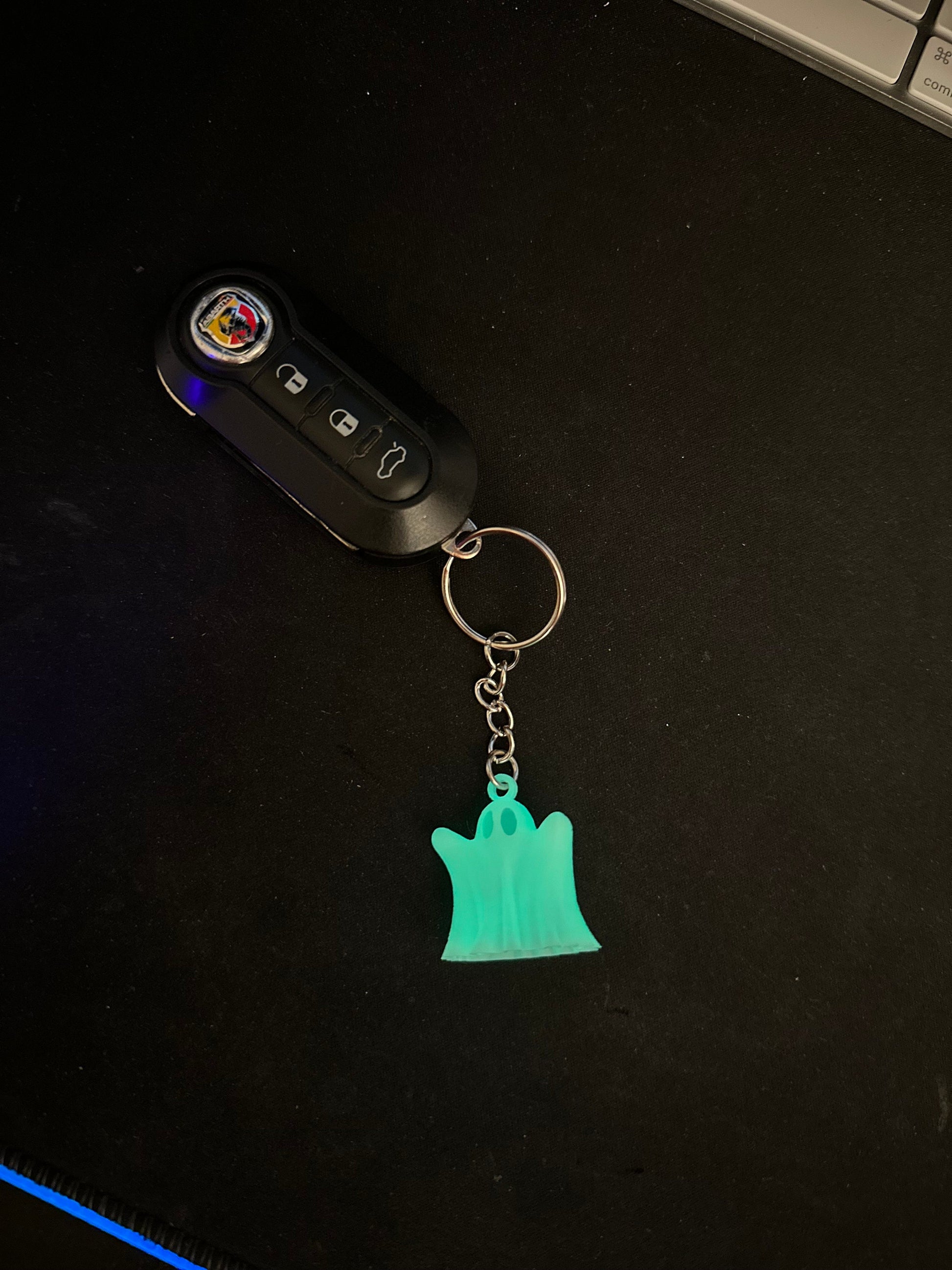 3D printed glow in the dark ghost keyring