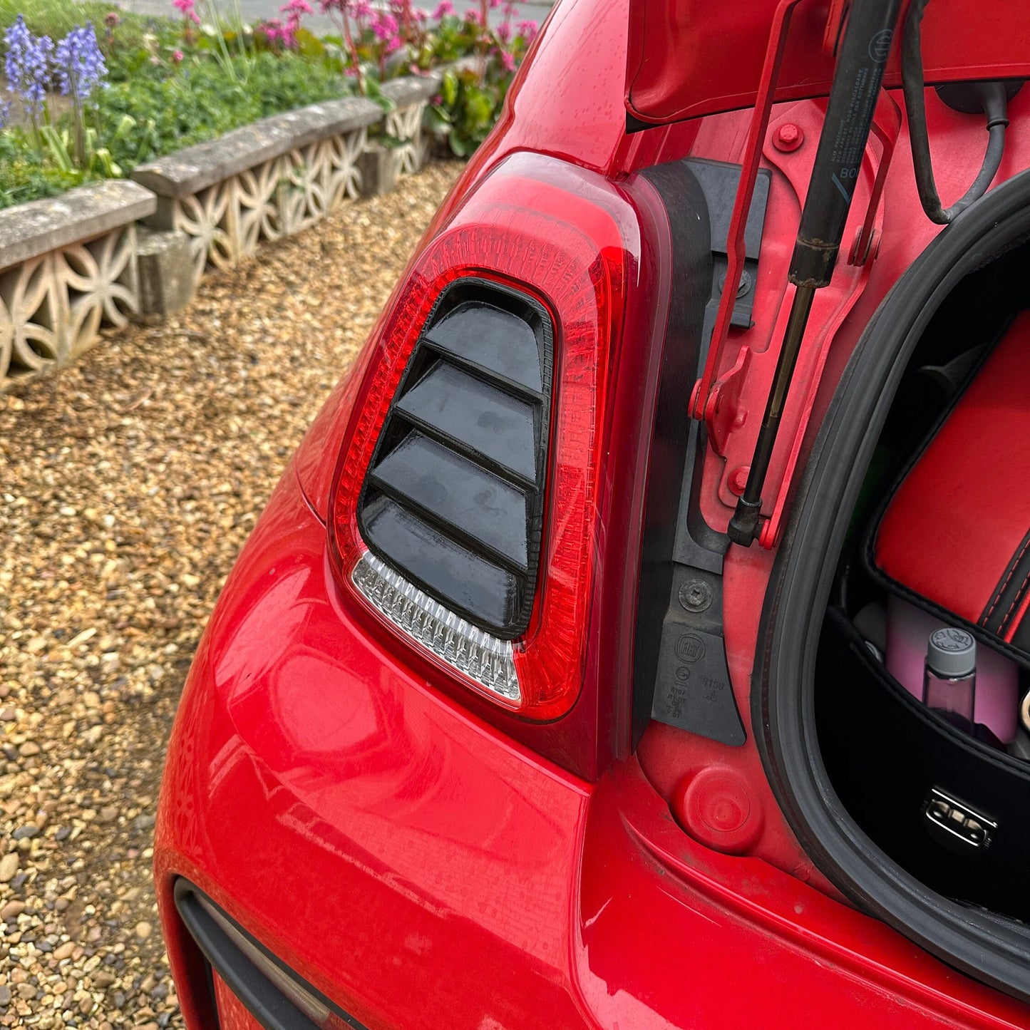 Glossy Abarth and Fiat 500/595 rear light louvres style inserts